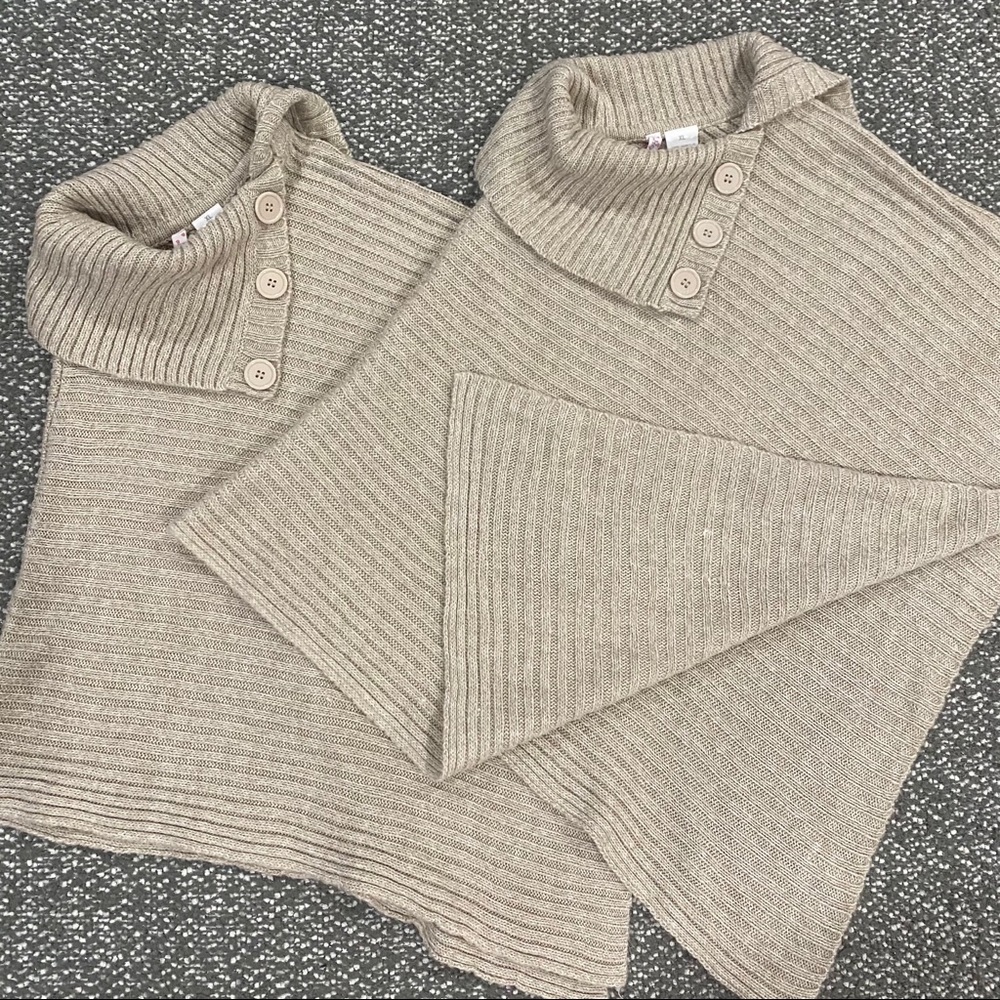 Oatmeal Girls’ Poncho